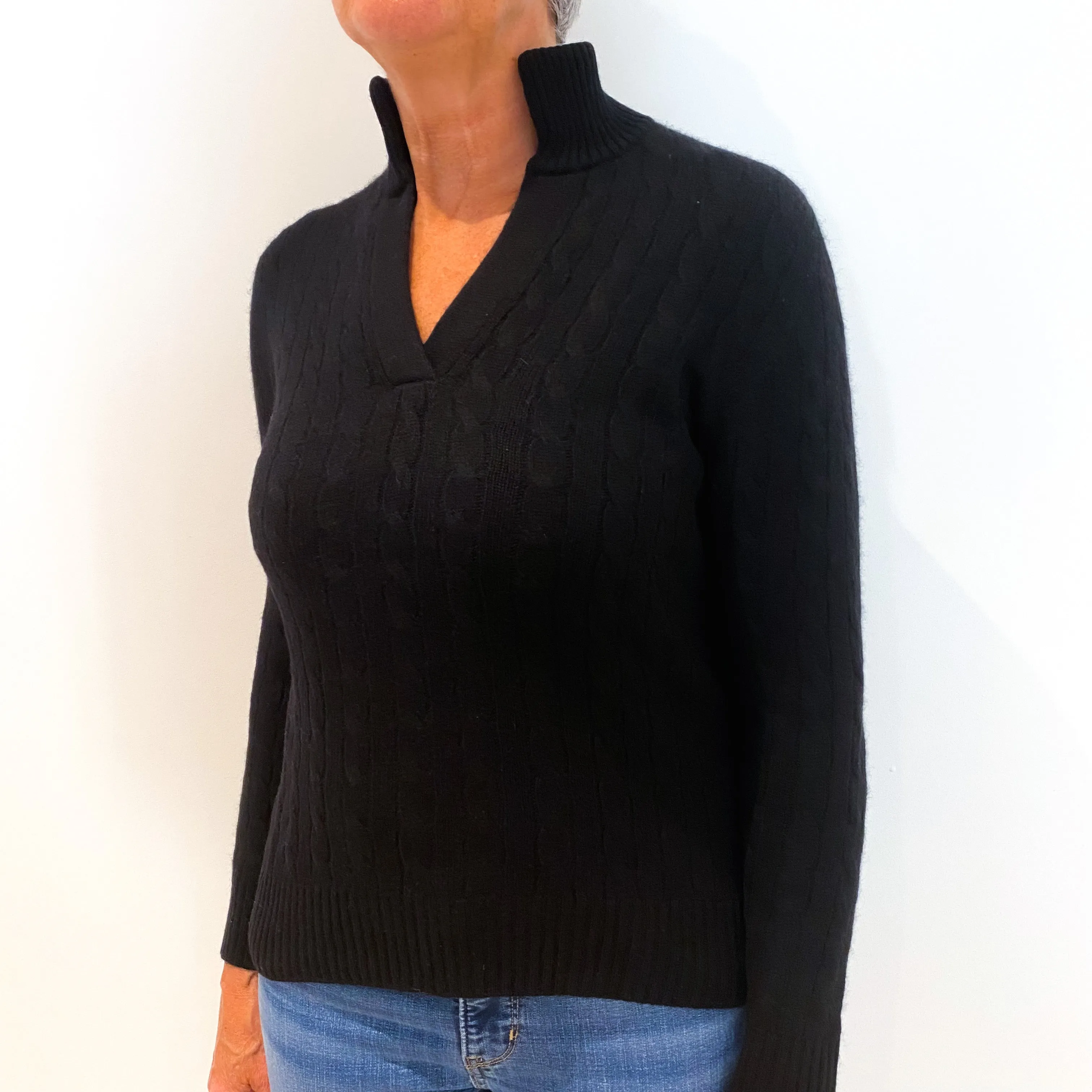 Black Cable Cashmere Collared V-Neck Jumper Medium