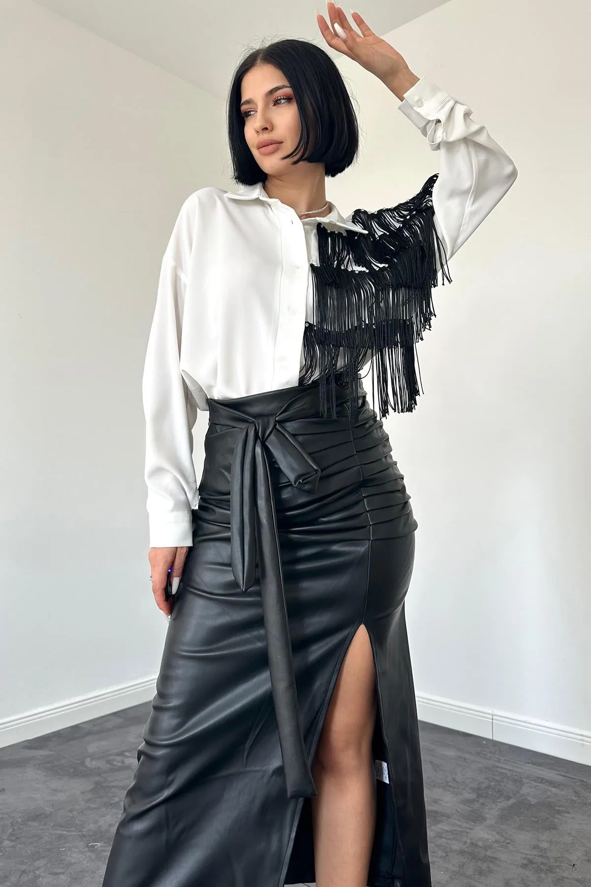 ELS Front Ruched Strap Skirt - Black - Chelles