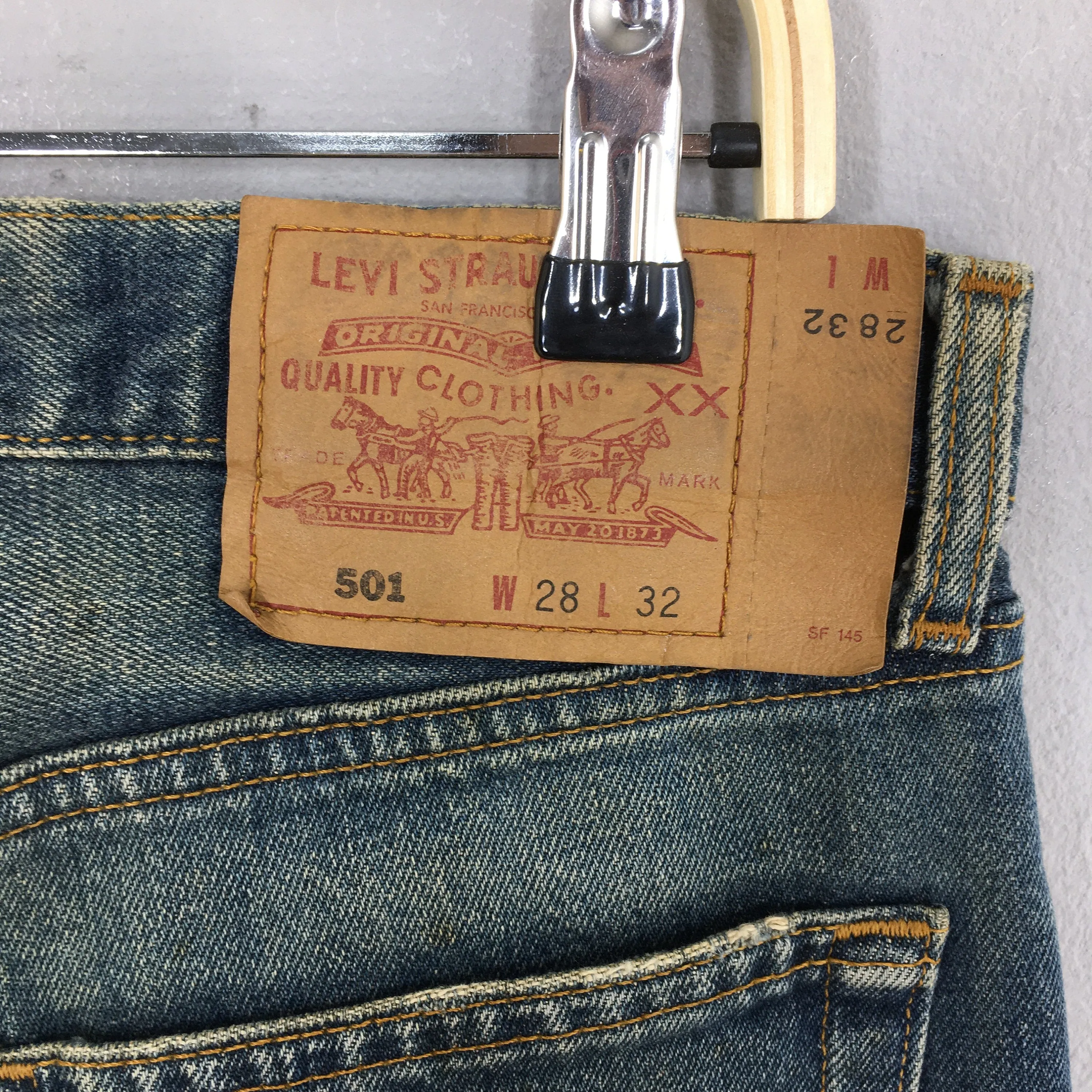 Levi's 501 Faded Dirty Stonewash Jeans Size 27x28.5