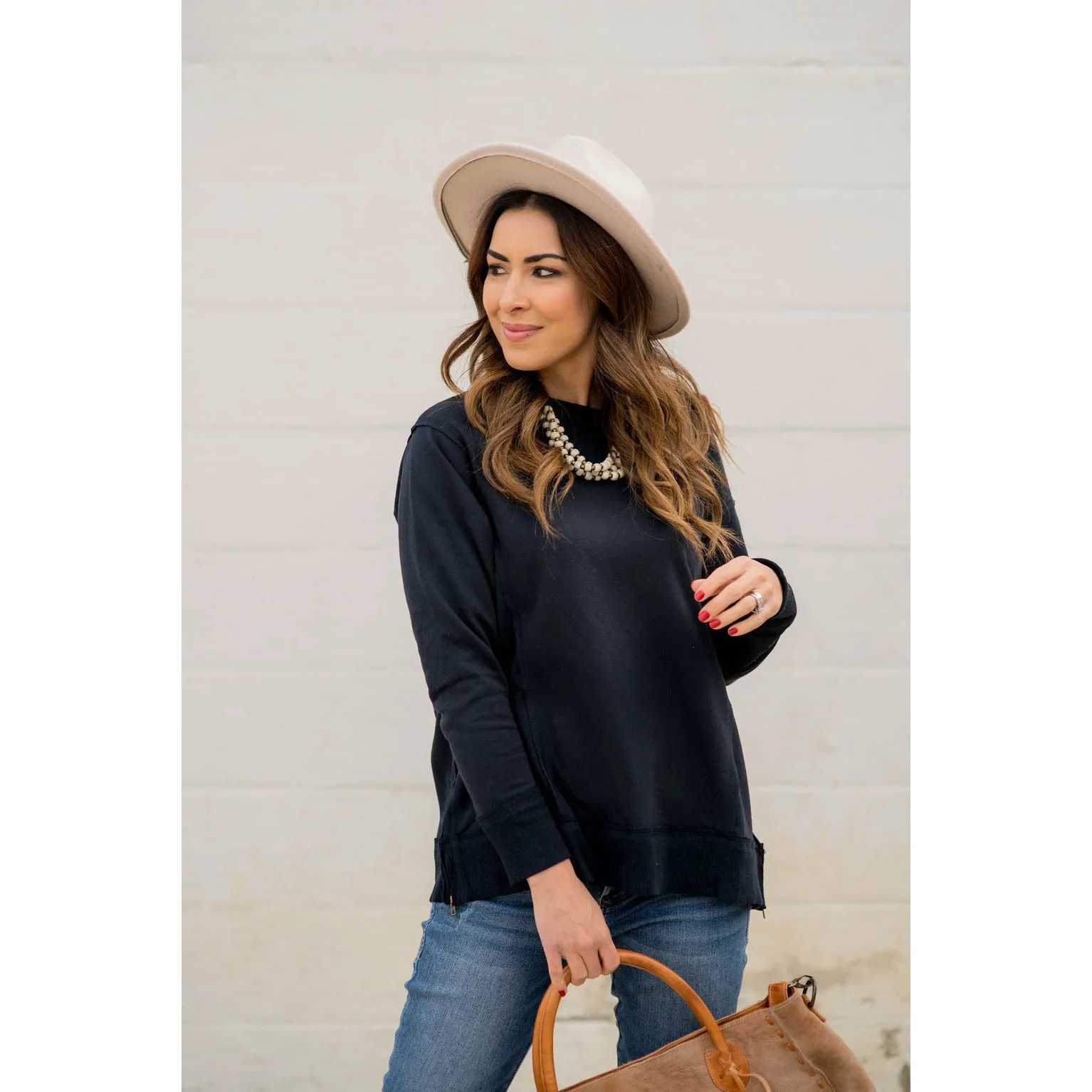 Raw Stitched Solid Trim Sweatshirt