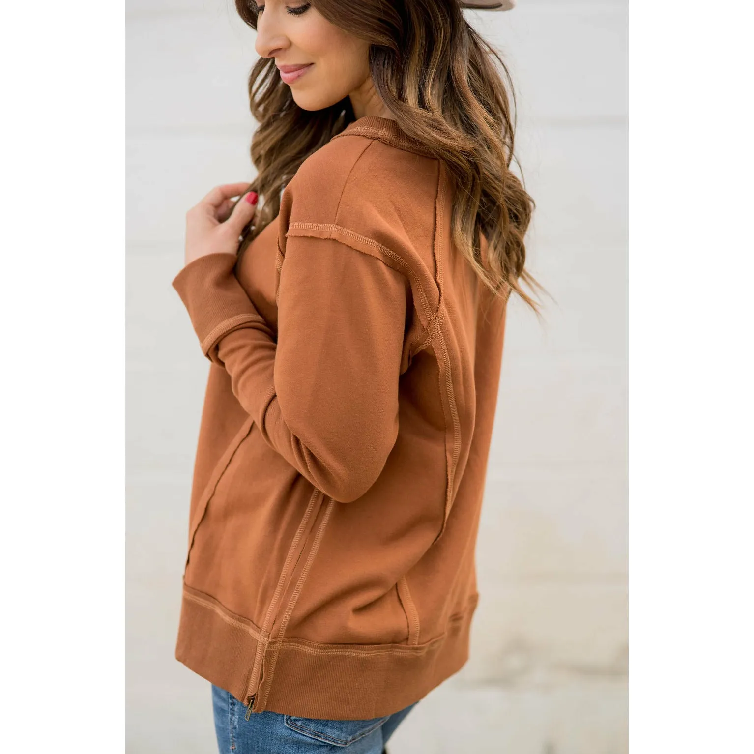 Raw Stitched Solid Trim Sweatshirt