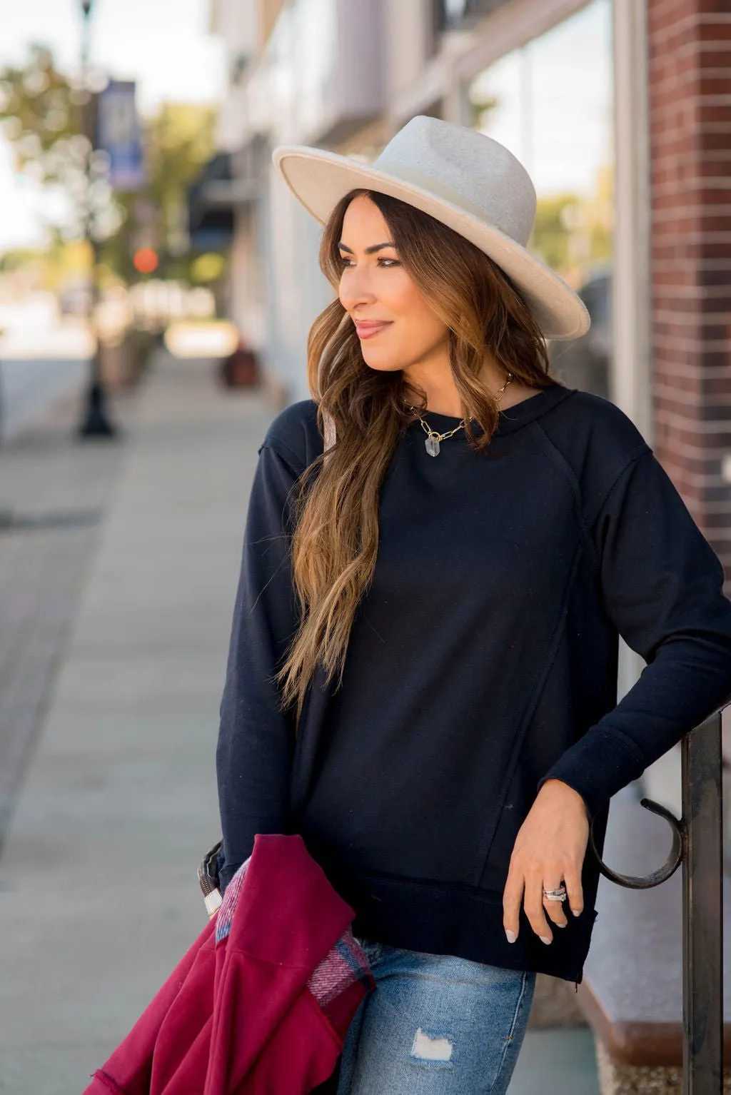 Raw Stitched Solid Trim Sweatshirt