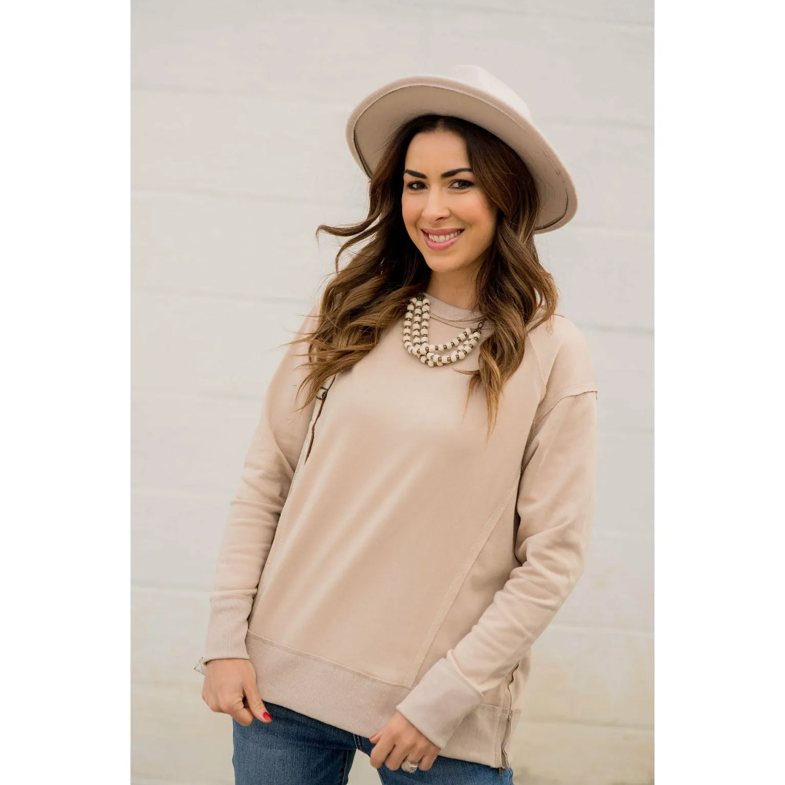 Raw Stitched Solid Trim Sweatshirt