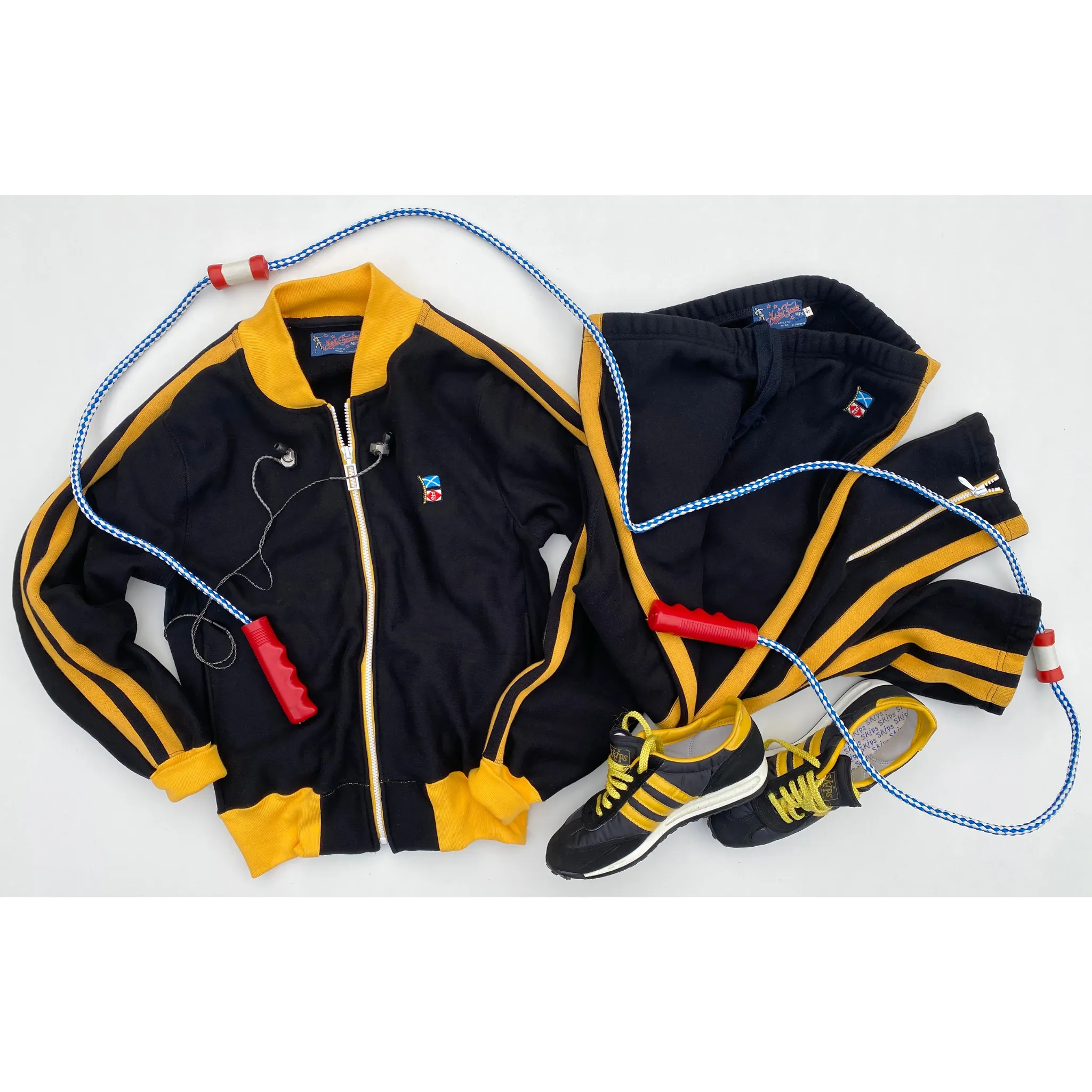 Track Master Jacket - Black/Gold